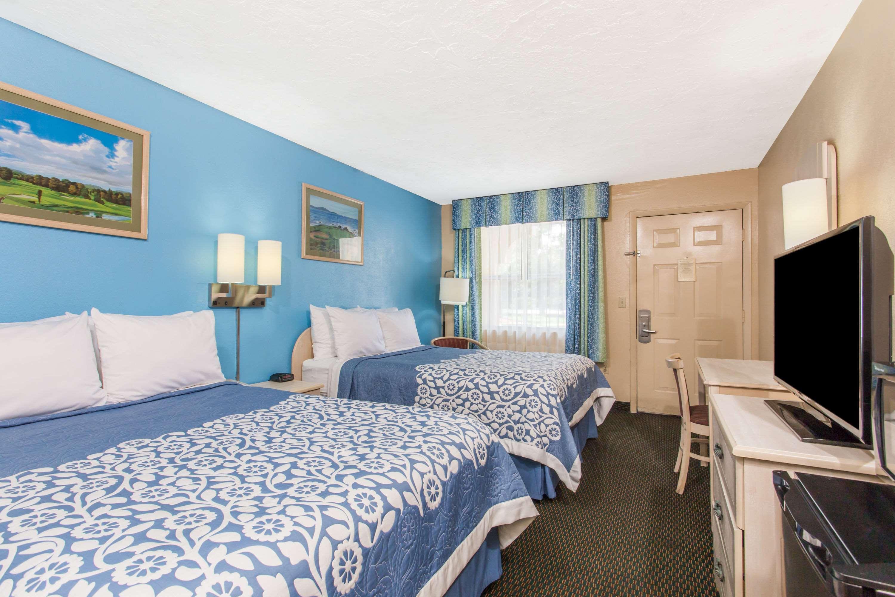 Days Inn By Wyndham Bradenton I-75 Zewnętrze zdjęcie